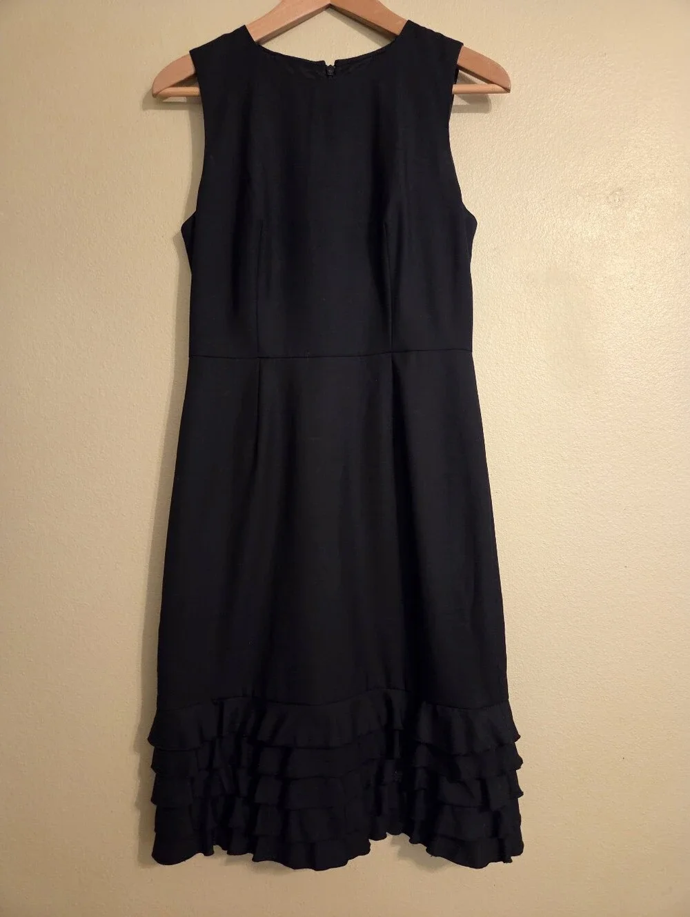 J.CREW Black 100% Wool Sleeveless Tiered Ruffle Cocktail LBD Sheath Midi Dress